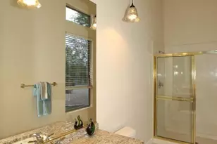 10249 N 64th St, Paradise Valley, AZ 85253 - Photo 21