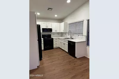 18811 N 44th Place, Phoenix, AZ 85050 - Photo 5