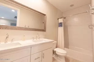 3845 E Earll Dr, Phoenix, AZ 85018 - Photo 33