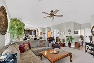 2425 W Bronco Butte Trl, Phoenix, AZ 85085 - Photo 3