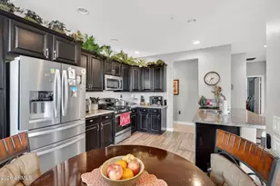 2425 W Bronco Butte Trl, Phoenix, AZ 85085 - Photo 7