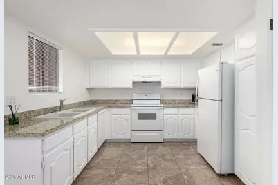 12222 N Paradise Village Parkway S #212, Phoenix, AZ 85032 - Photo 9