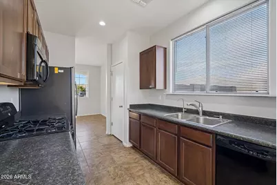 10649 E Sunflower Lane, Florence, AZ 85132 - Photo 11