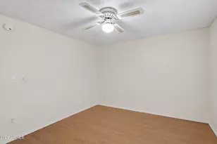 6204 S College Ave, Tempe, AZ 85283 - Photo 11