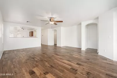 10614 W Edgemont Drive, Avondale, AZ 85392 - Photo 11