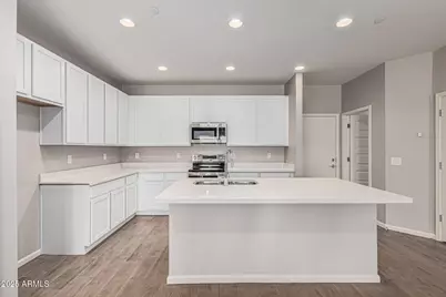 733 E Commonwealth Avenue #28, Chandler, AZ 85225 - Photo 9