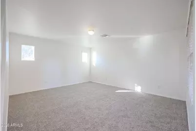 2030 N 78th Glen, Phoenix, AZ 85035 - Photo 13