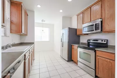 2030 N 78th Glen, Phoenix, AZ 85035 - Photo 7