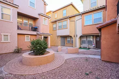 2030 N 78th Glen, Phoenix, AZ 85035 - Photo 3