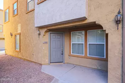 2030 N 78th Glen, Phoenix, AZ 85035 - Photo 1