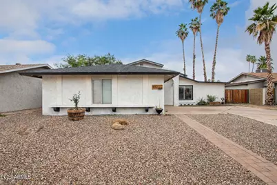 1012 S Santa Barbara Drive, Mesa, AZ 85202 - Photo 3