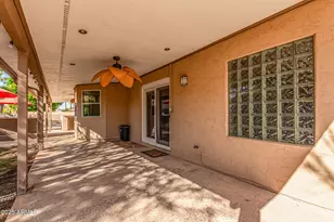 834 N Oak Ct, Chandler, AZ 85226 - Photo 39