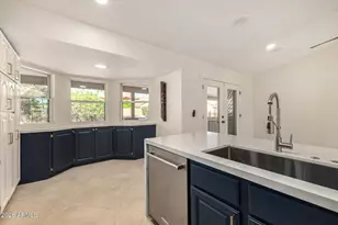 834 N Oak Ct, Chandler, AZ 85226 - Photo 15