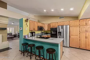 834 N Oak Ct, Chandler, AZ 85226 - Photo 9