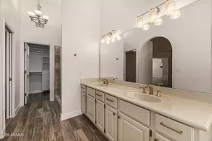 834 N Oak Ct, Chandler, AZ 85226 - Photo 21