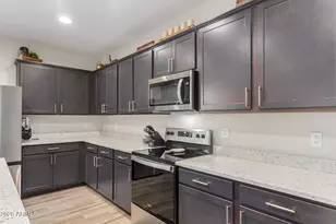 10329 W Gaby Rd, Tolleson, AZ 85353 - Photo 7