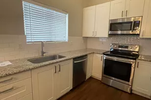 13589 W Ocotillo Ln, Surprise, AZ 85374 - Photo 7