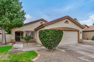 7459 W Abraham Ln, Glendale, AZ 85308 - Photo 3