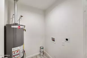 4724 W Monterosa St, Phoenix, AZ 85031 - Photo 33