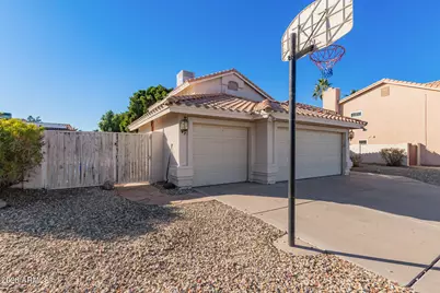 14256 N 75th Drive, Peoria, AZ 85381 - Photo 3