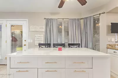 14256 N 75th Drive, Peoria, AZ 85381 - Photo 13