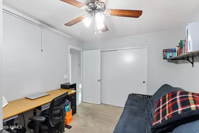 164 W Mohawk Drive, Phoenix, AZ 85027 - Photo 19