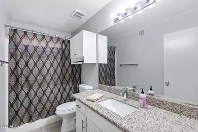 164 W Mohawk Drive, Phoenix, AZ 85027 - Photo 21