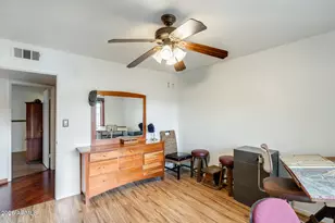 2910 E Windrose Dr, Phoenix, AZ 85032 - Photo 27