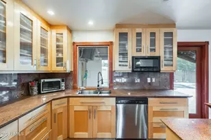 2910 E Windrose Dr, Phoenix, AZ 85032 - Photo 15