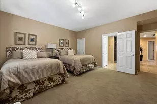 9223 E Whitethorn Cir, Scottsdale, AZ 85266 - Photo 23