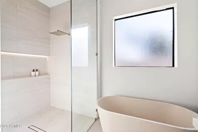 5202 N 18th Place, Phoenix, AZ 85016 - Photo 31