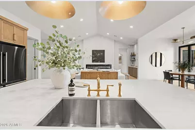 5202 N 18th Place, Phoenix, AZ 85016 - Photo 13