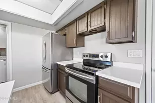 3409 E Campo Bello Dr, Phoenix, AZ 85032 - Photo 7