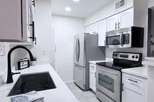 5995 N 78th St, Scottsdale, AZ 85250 - Photo 11