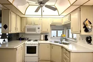 17200 W Bell Rd, Surprise, AZ 85374 - Photo 9