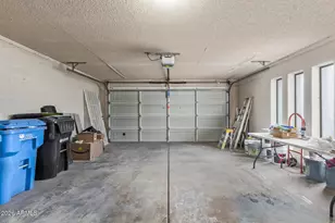 306 W Beverly Ln, Phoenix, AZ 85023 - Photo 31