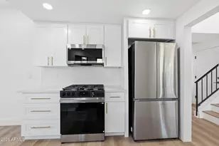 2029 N Sunset Dr, Chandler, AZ 85225 - Photo 11