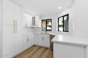 2029 N Sunset Dr, Chandler, AZ 85225 - Photo 13