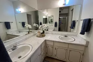 2167 E Ellis Dr, Tempe, AZ 85282 - Photo 15