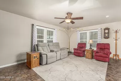 10960 N 67th Avenue #217, Glendale, AZ 85304 - Photo 7