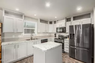 10960 N 67th Ave, Glendale, AZ 85304 - Photo 3