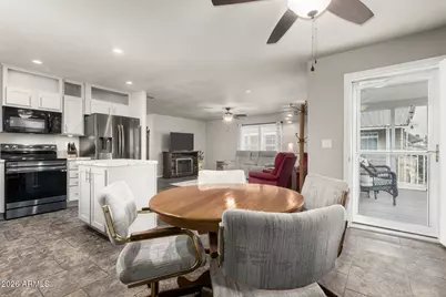 10960 N 67th Avenue #217, Glendale, AZ 85304 - Photo 5