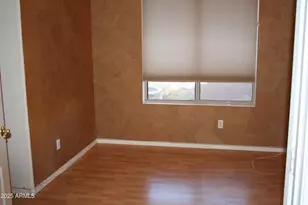 4624 E Robin Ln, Phoenix, AZ 85050 - Photo 29