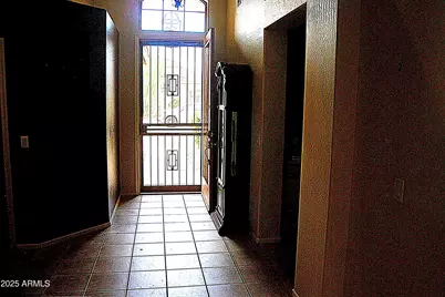 4624 E Robin Lane, Phoenix, AZ 85050 - Photo 17