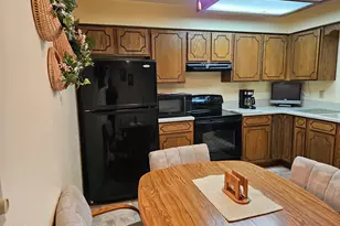 2064 S Farnsworth Dr, Mesa, AZ 85209 - Photo 9