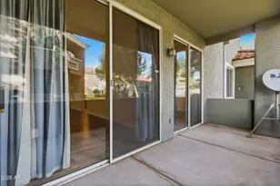 2929 W Yorkshire Dr, Phoenix, AZ 85027 - Photo 15