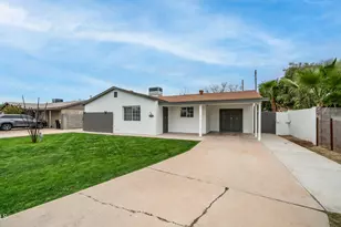 6112 W Frier Dr, Glendale, AZ 85301 - Photo 3