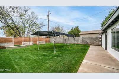 6112 W Frier Drive, Glendale, AZ 85301 - Photo 27