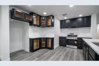 6112 W Frier Drive, Glendale, AZ 85301 - Photo 13