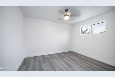 6112 W Frier Drive, Glendale, AZ 85301 - Photo 17